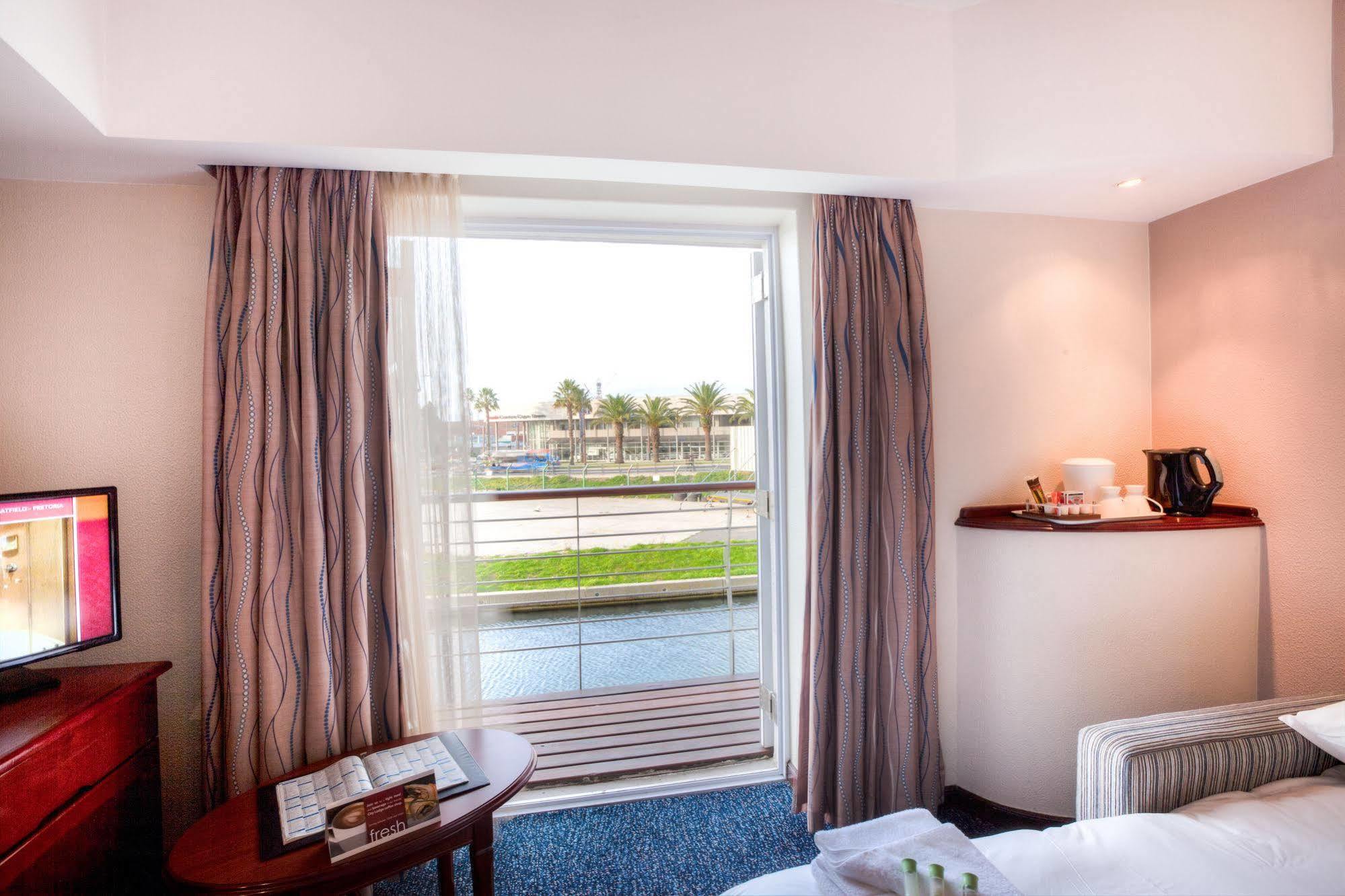 City Lodge Hotel V&A Waterfront Ciudad del Cabo Exterior foto